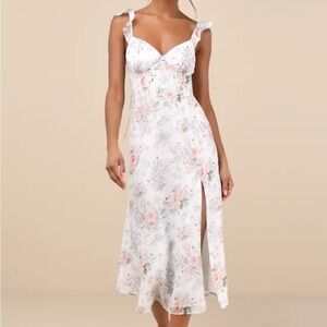 Lulu's White Floral Midi Dress